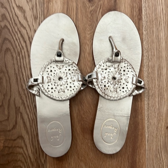 Jack Rogers Gold Sandles - Picture 1 of 4